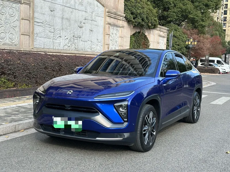 EC6 2020 440KM Signature Edition - 图片 1